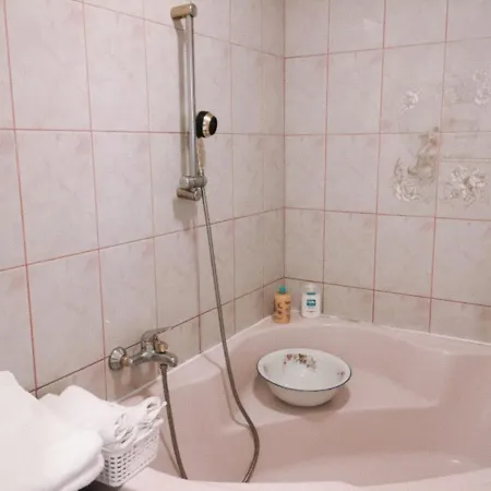 Flat Apartment *